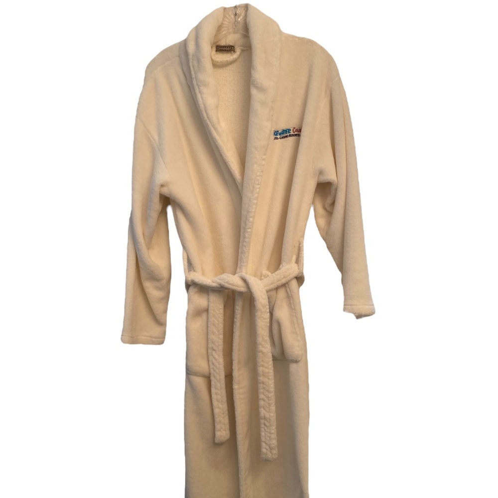 Fluffy White Spa Robe M/L